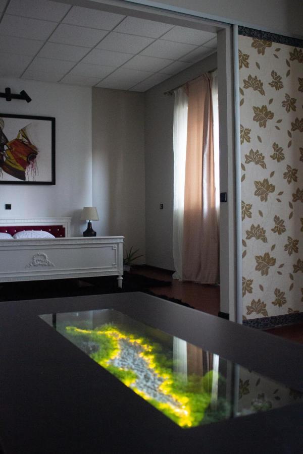 Yox Apartment 1 Gran Varadino Esterno foto
